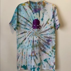 ❎Octopus tee size Small